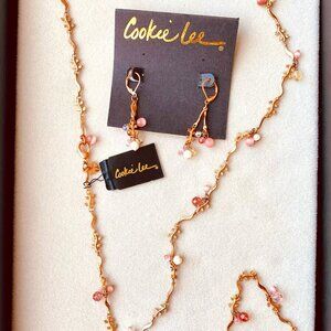 Vintage Cookie Lee Rose gold and cat's eye necklace